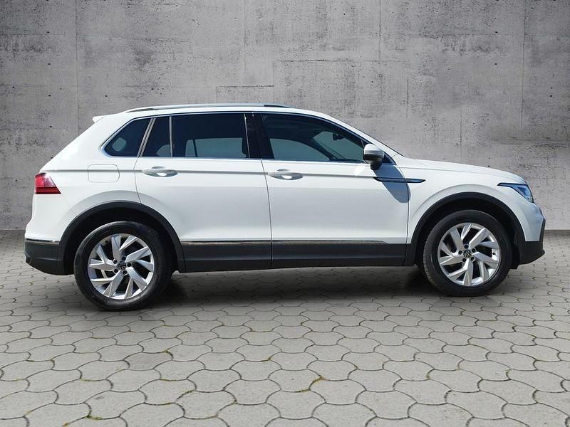 Gebraucht VW Tiguan Business 150 PS (110 kW) 2021 Pure white SUV