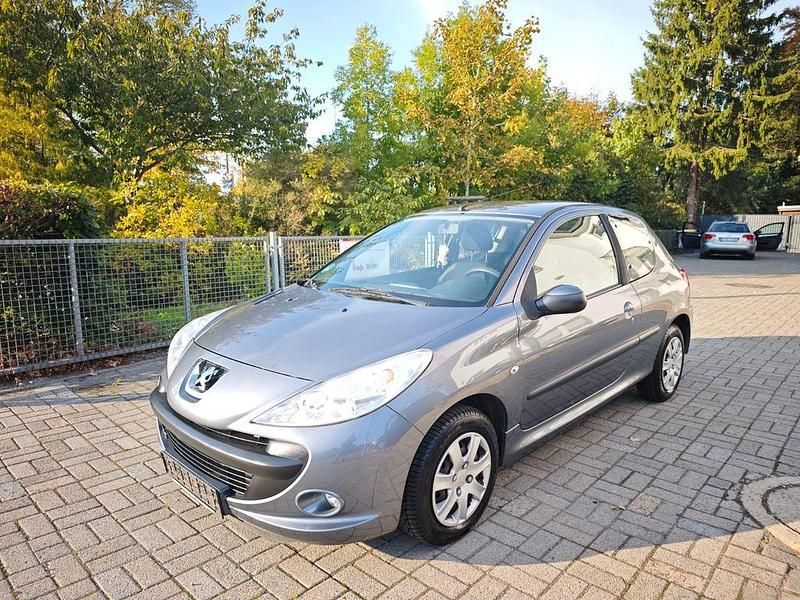 Schwarz Gebraucht 2009 Peugeot 206+ Basis Kleinwagen | 1.990 € (Fairer Preis) - Bild 1/4