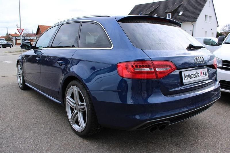 Gebraucht Audi A4 S-Line 190 PS (139 kW) 2015 Blau Kombi
