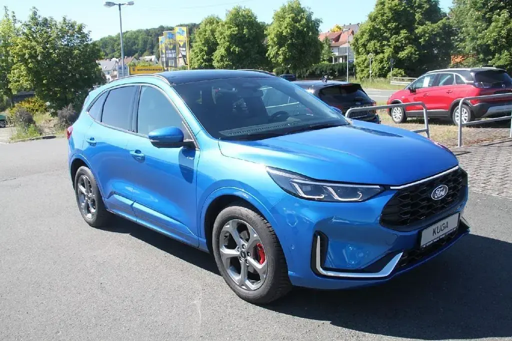 Gebraucht Ford Kuga ST-Line X 152 PS (111 kW) 2025 Dynamicblau metallic SUV