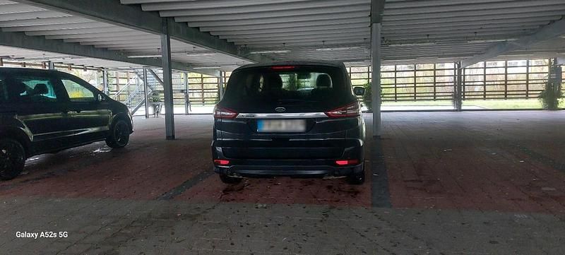 Gebraucht Ford S-MAX S 150 PS (110 kW) 2015 Schwarz Van / Kleinbus