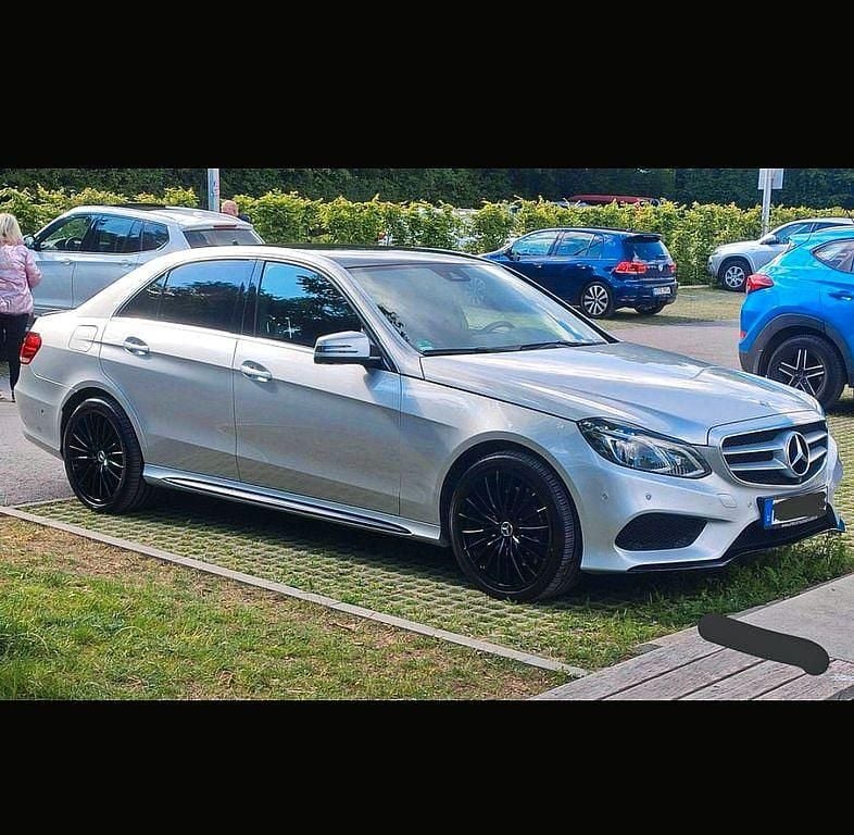 Silber Gebraucht 2014 Mercedes E350 AMG line Limousine | 17.500 € (Fairer Preis) - Bild 1/4