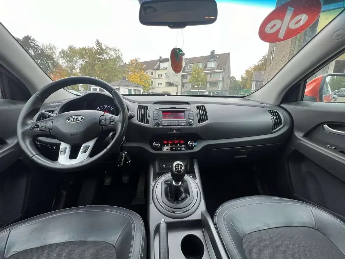 Gebraucht Kia Sportage Attract 135 PS (99 kW) 2012 Orange SUV