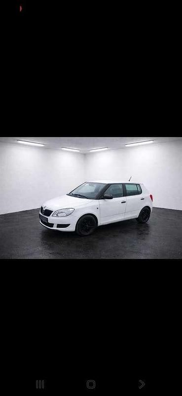 Gebraucht Skoda Fabia Cool Edition 86 PS (63 kW) 2015 Limousine