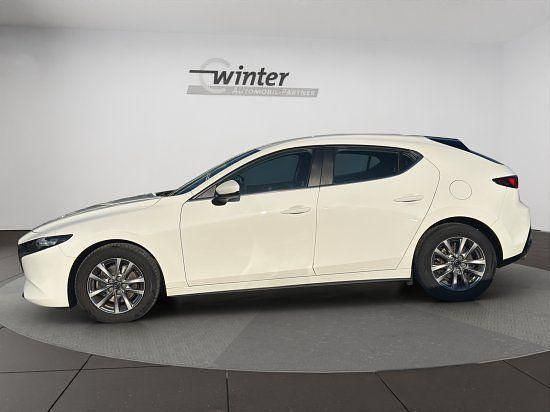 Gebraucht Mazda 3 122 PS (89 kW) 2021 Weiß Limousine