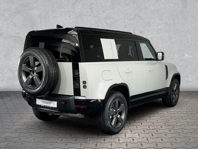 Neu Land Rover Defender SE Dynamic 249 PS (183 kW) 2026 Grau SUV