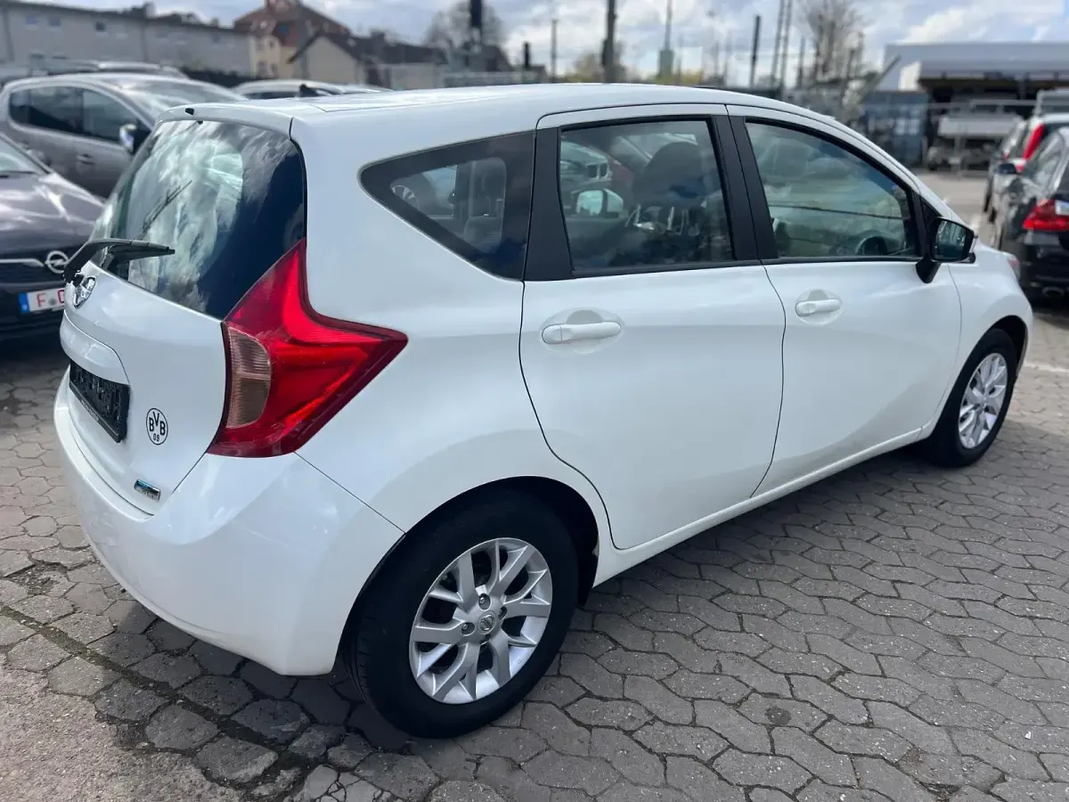 Gebraucht Nissan Note 90 PS (66 kW) 2014 Weiß Kleinwagen