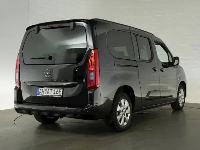 Gebraucht Opel Combo-e Life 100 kW (136 PS) 2025 Karbon schwarz Van / Kleinbus