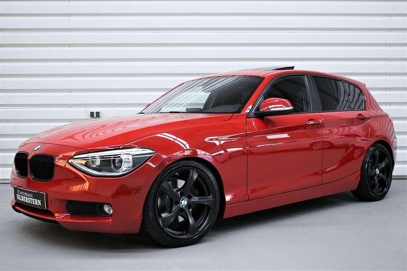 Gebraucht BMW 125 Sport Line 218 PS (160 kW) 2013 Karmesinrot Kleinwagen