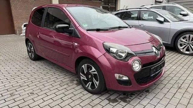 Używany Renault Twingo Dynamique 75 KM (55 kW) 2012 Purpurowy Hatchback