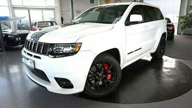 Weiß Gebraucht 2020 Jeep Grand Cherokee SRT SUV | 62.922 € - Bild 1/4