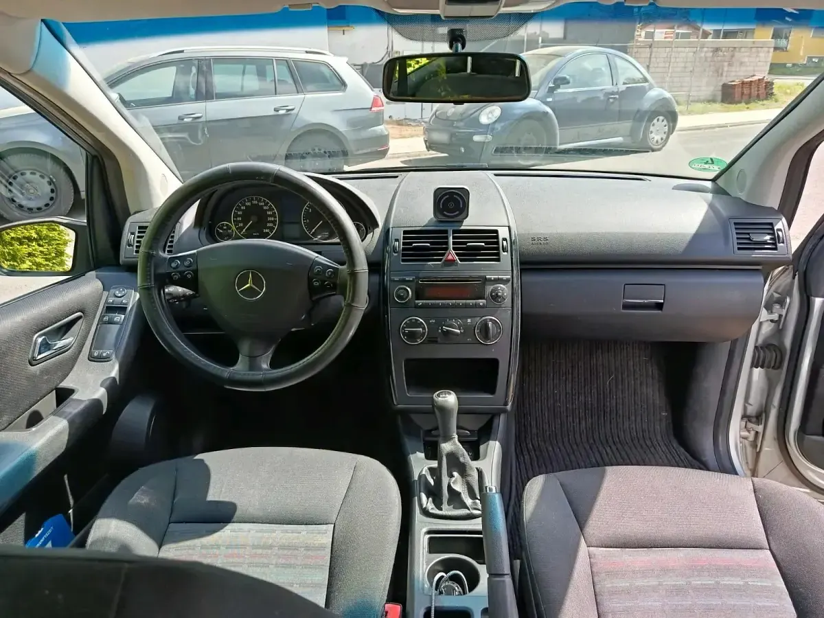 Second-hand Mercedes A150 95 CP (69 kW) 2006 Argintiu Berlinǎ