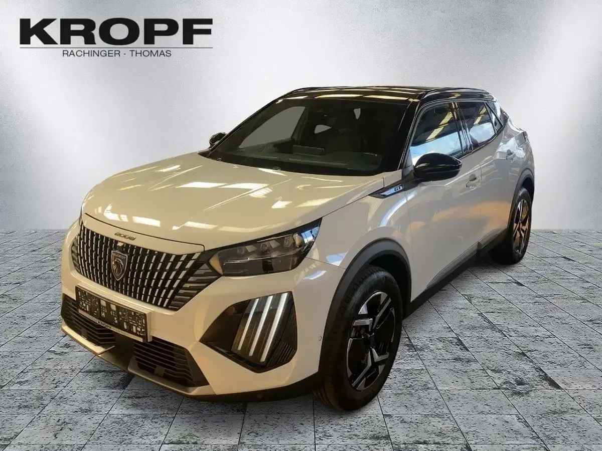 Gebraucht Peugeot 2008 GT 131 PS (96 kW) 2023 Weiß SUV