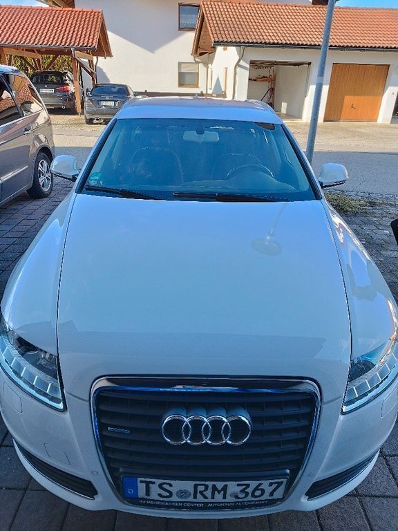 Weiß Gebraucht 2011 Audi A6 Kombi | 5.700 € (Fairer Preis) - Bild 1/4