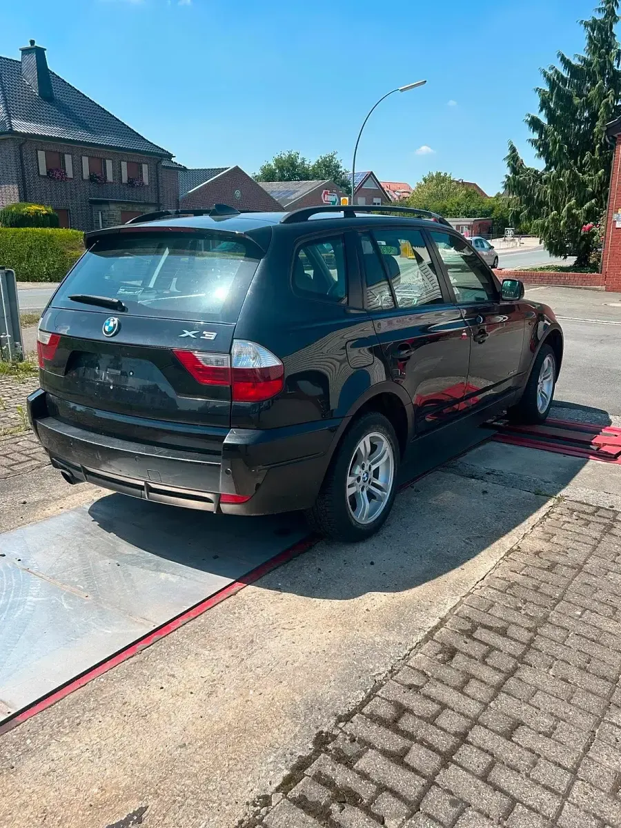 Gebraucht BMW X3 177 PS (130 kW) 2009 SUV