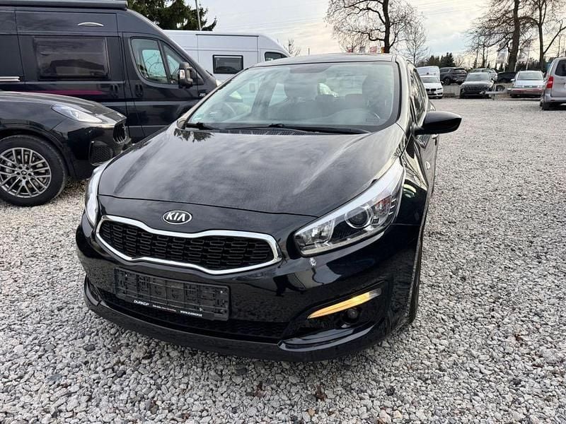 Gebraucht Kia Ceed Edition 7 99 PS (72 kW) 2017 Schwarz Kleinwagen