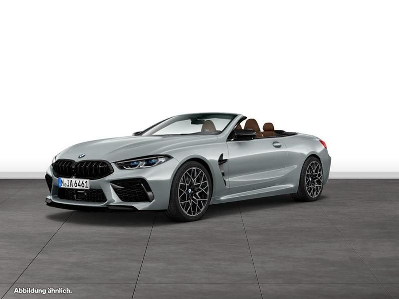 Grau Gebraucht 2025 BMW M8 Coupé | 138.418 € - Bild 1/4