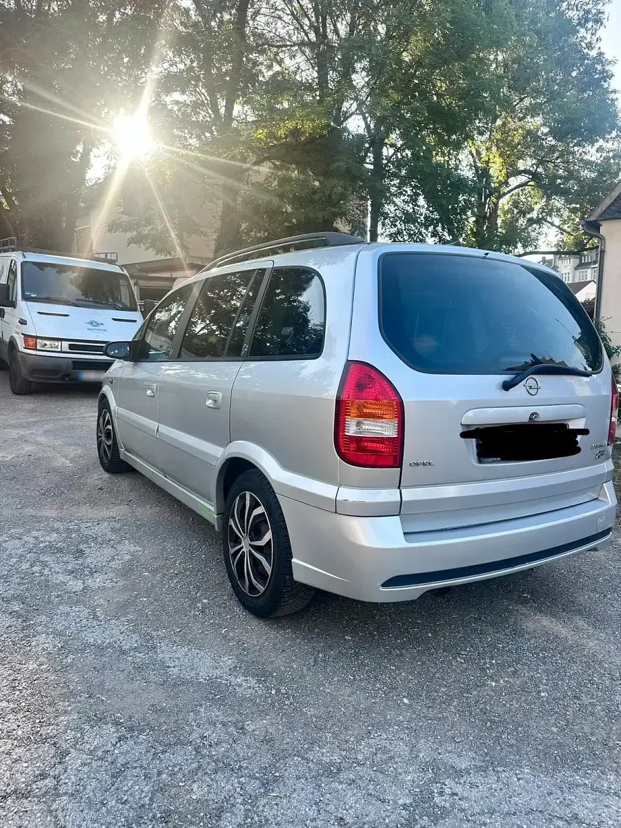 Gebraucht Opel Zafira OPC 200 PS (147 kW) 2003 Silber Van / Kleinbus