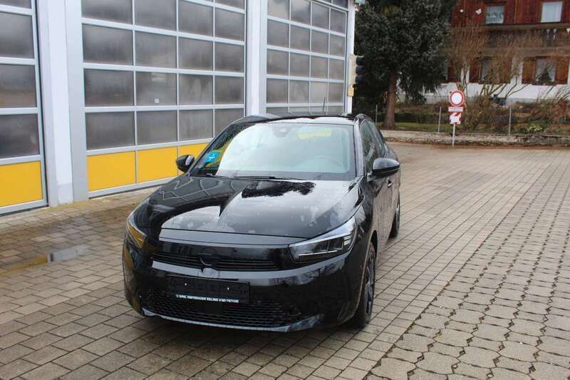 Lackierung schwarz perla nera/ Gebraucht 2024 Opel Corsa Kleinwagen | 18.100 € (Fairer Preis) - Bild 1/4
