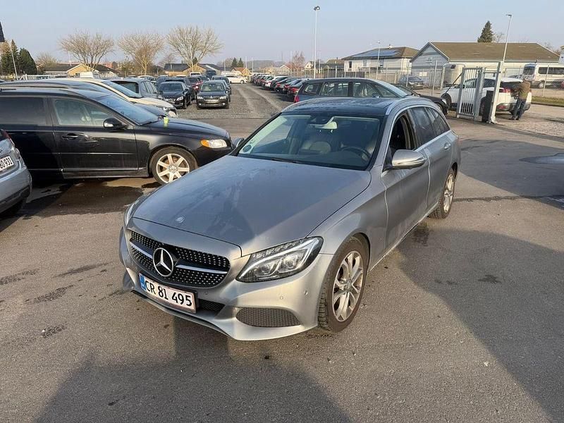Gebraucht Mercedes C220 170 PS (125 kW) 2015 Silber Kombi