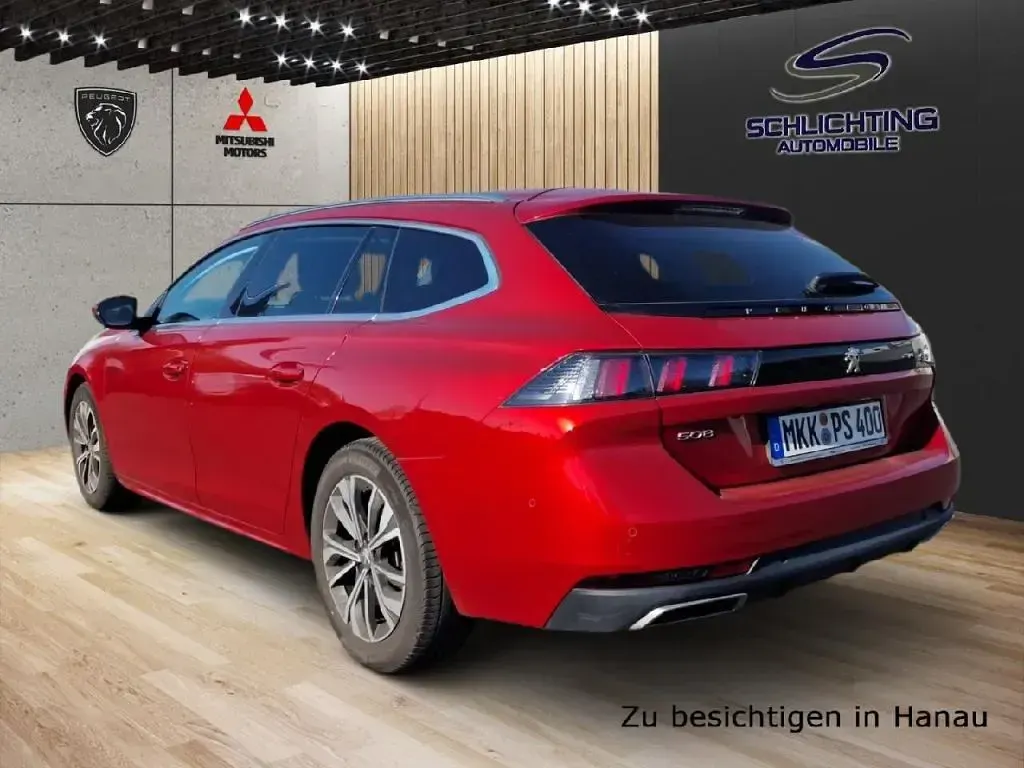 Gebraucht Peugeot 508 131 PS (96 kW) 2022 Elixir rot metallic (metallic) Kombi