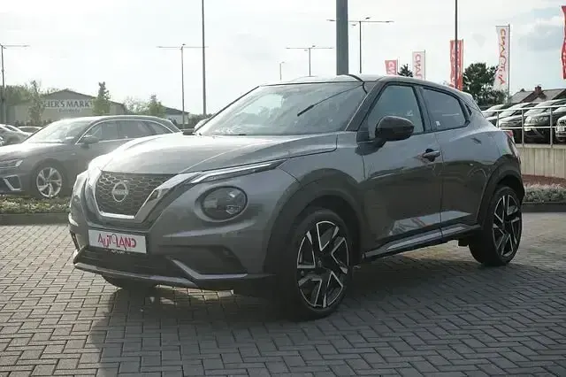 Neu Nissan Juke 114 PS (83 kW) 2026 Grau SUV