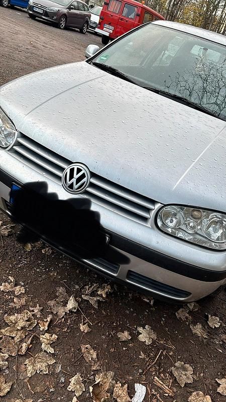 Gebraucht VW Golf IV 2001 Silber Kleinwagen