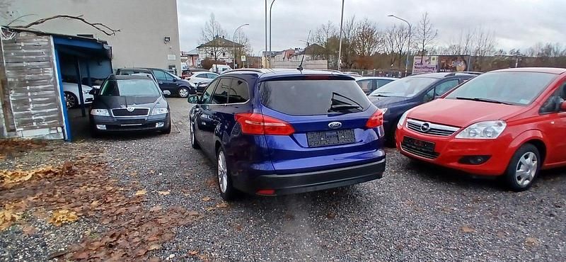 Używany Ford Focus 125 KM (91 kW) 2018 Niebieski Kombi