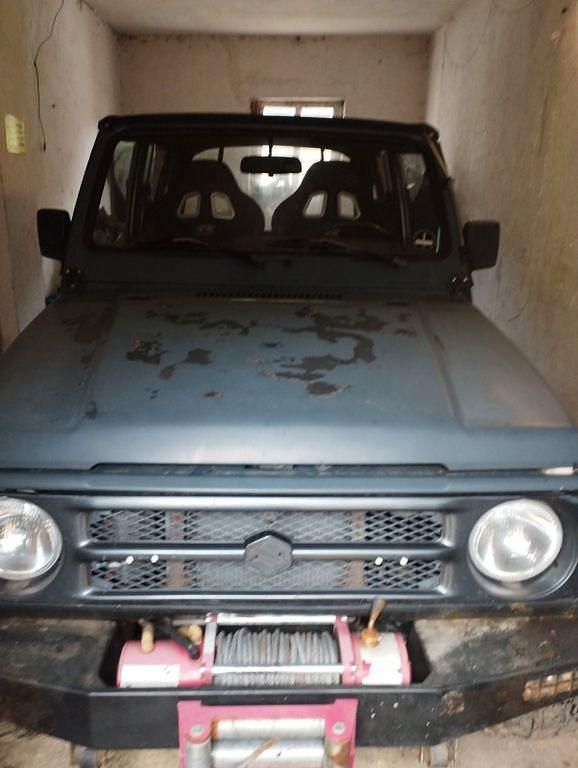 Second-hand Suzuki Samurai 69 CP (50 kW) 1991 Negru SUV