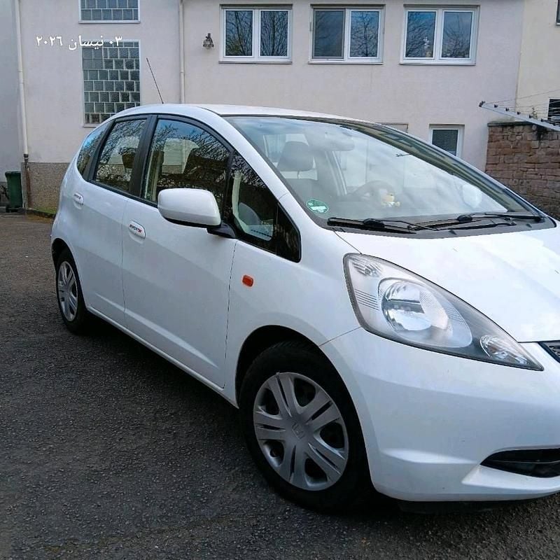 Gebraucht Honda Jazz 90 PS (66 kW) 2011 Weiß Kleinwagen