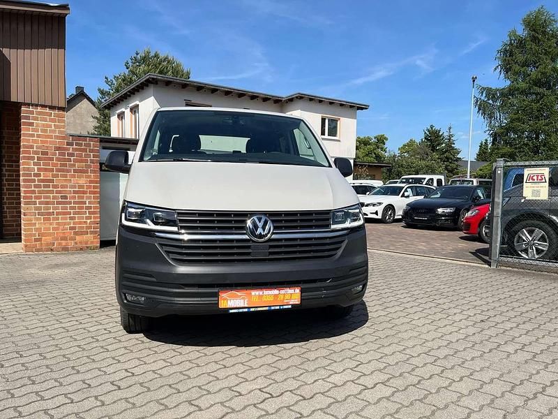 Gebraucht VW Transporter 150 PS (110 kW) 2021 Ascotgrau Van