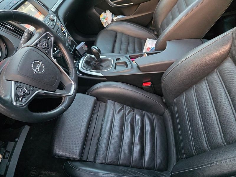 Gebraucht Opel Insignia Innovation 163 PS (119 kW) 2014 Blau Kombi