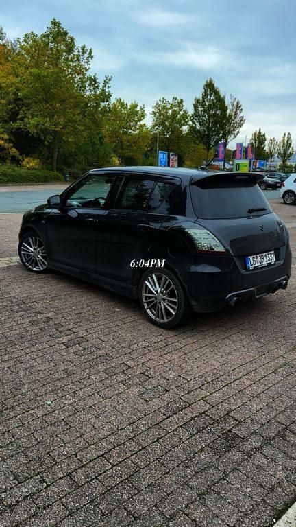 Schwarz Gebraucht 2013 Suzuki Swift Sport Limousine | 6.299 € (Etwas zu teuer) - Bild 1/4