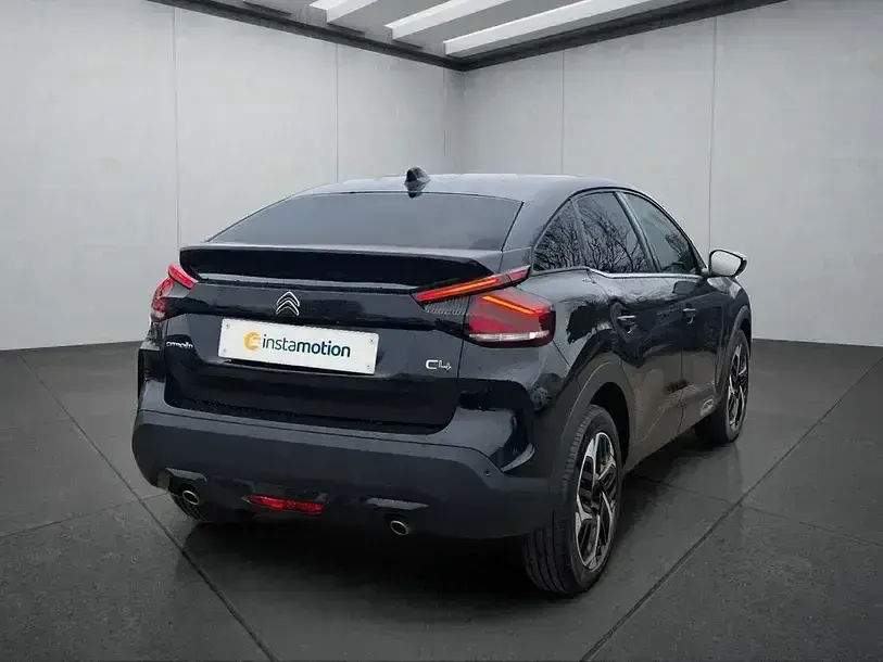 Gebraucht Citroën C4 PureTech 131 PS (96 kW) 2024 Schwarz SUV