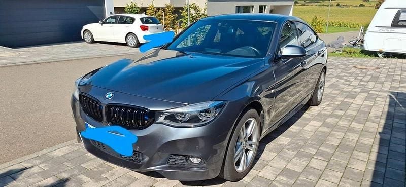 Grau Gebraucht 2018 BMW 320 Gran Turismo M Sport Limousine | 21.200 € - Bild 1/4
