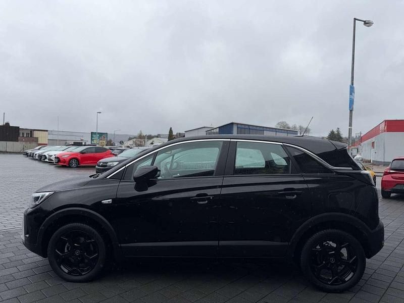 Gebraucht Opel Crossland X Elegance 131 PS (96 kW) 2021 Diamant schwarz/karbon schwarz SUV
