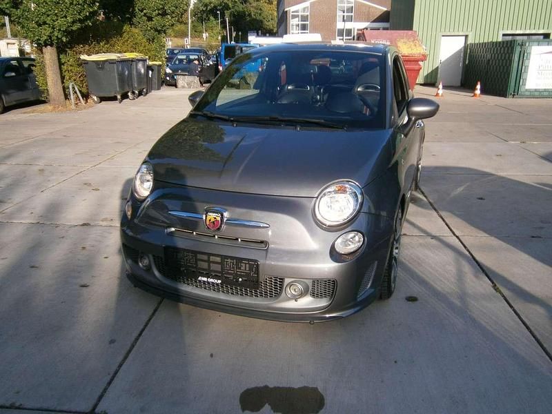 Grau Gebraucht 2016 Abarth 595 Turismo Kleinwagen | 13.990 € (Guter Preis) - Bild 1/4