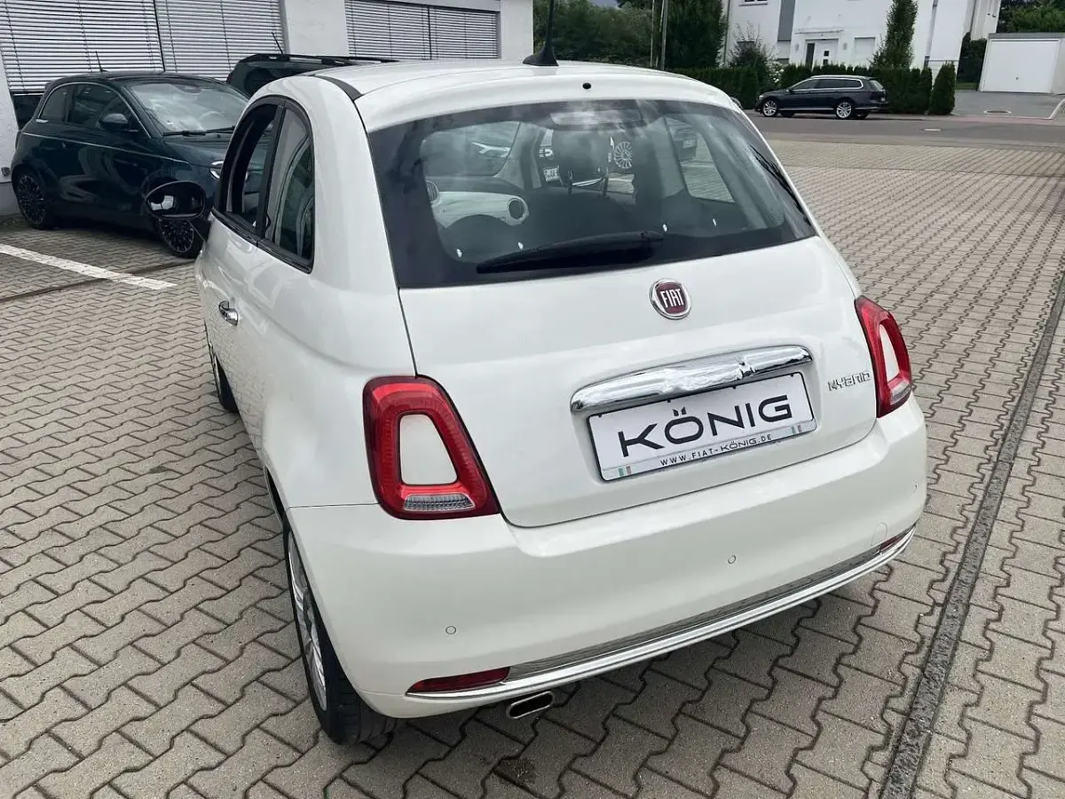 Gebraucht Fiat 500 Dolcevita 69 PS (50 kW) 2022 Weiß Kleinwagen