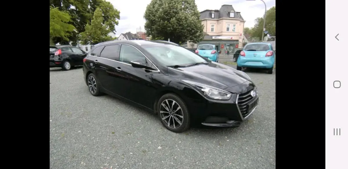 Gebraucht Hyundai i40 141 PS (103 kW) 2016 Schwarz Kombi