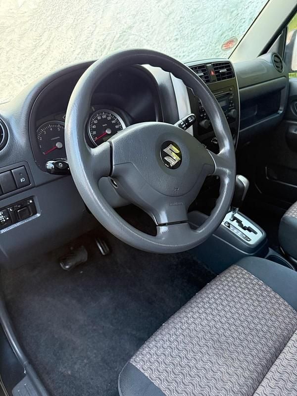 Gebraucht Suzuki Jimny 84 PS (61 kW) 2012 Schwarz SUV