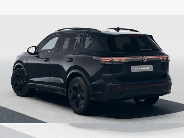 Neu VW Tiguan R-line 150 PS (110 kW) 2026 Schwarz (grenadillschwarz metallic) SUV