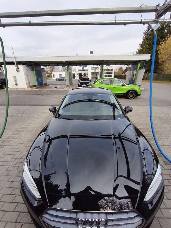 Gebraucht Audi A5 Sportback Advanced 190 PS (139 kW) 2019 Schwarz Kleinwagen