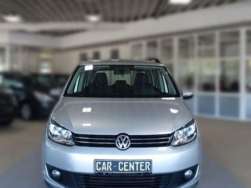 Gebraucht VW Touran 105 PS (77 kW) 2014 Silber Van / Kleinbus