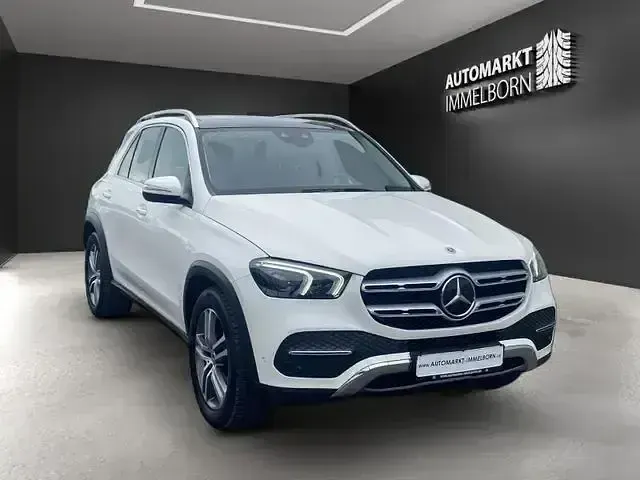Gebraucht Mercedes GLE350 de 320 PS (235 kW) 2022 Polarweiss  unilack SUV