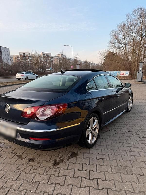 Gebraucht VW Passat R-line 211 PS (155 kW) 2011 Blau Limousine
