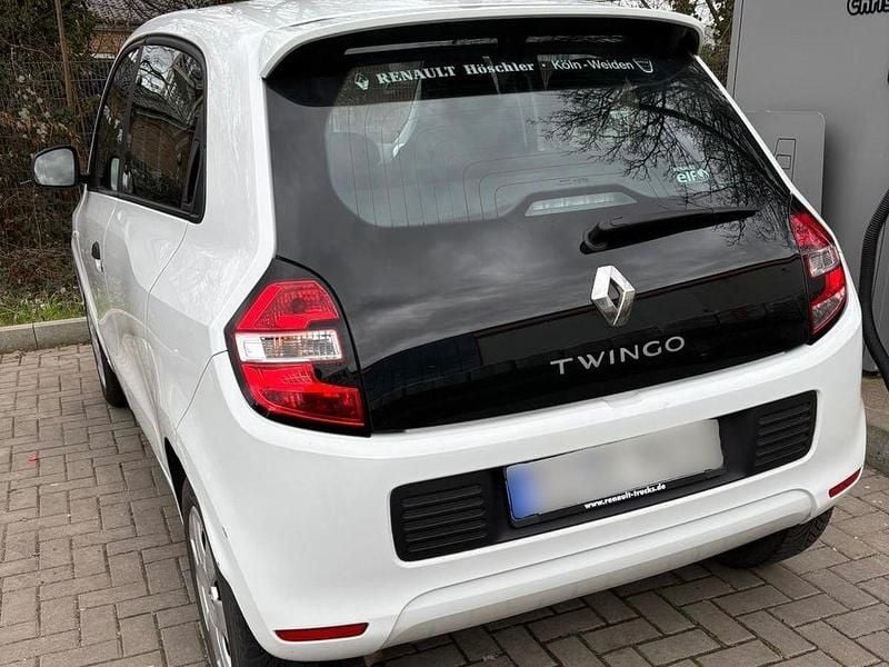 Gebraucht Renault Twingo Life 69 PS (50 kW) 2017 Weiß Kleinwagen