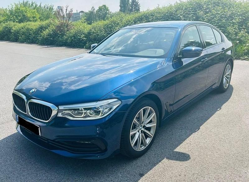 Gebraucht BMW 520 Efficient Dynamics 190 PS (139 kW) 2018 Blau Limousine