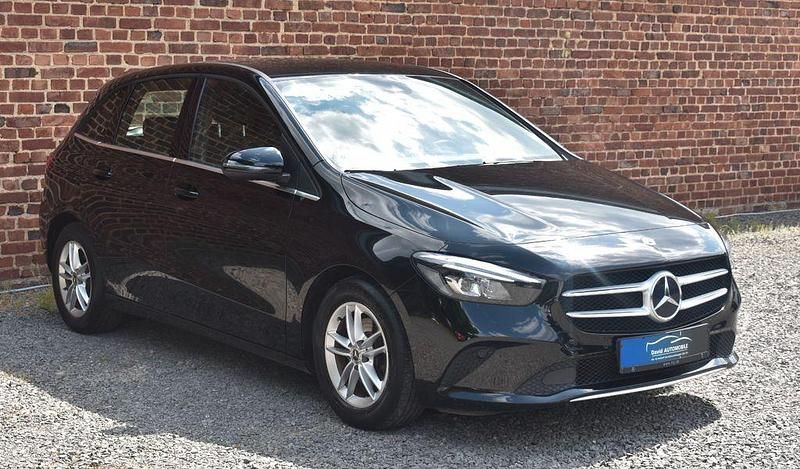 Gebraucht Mercedes B180 136 PS (100 kW) 2019 Schwarz Van / Kleinbus