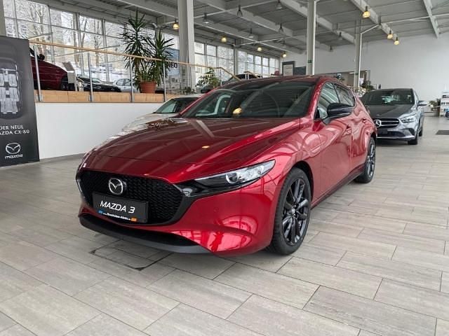 Neu Mazda 3 Homura-Line 140 PS (102 kW) 2026 Rot Limousine