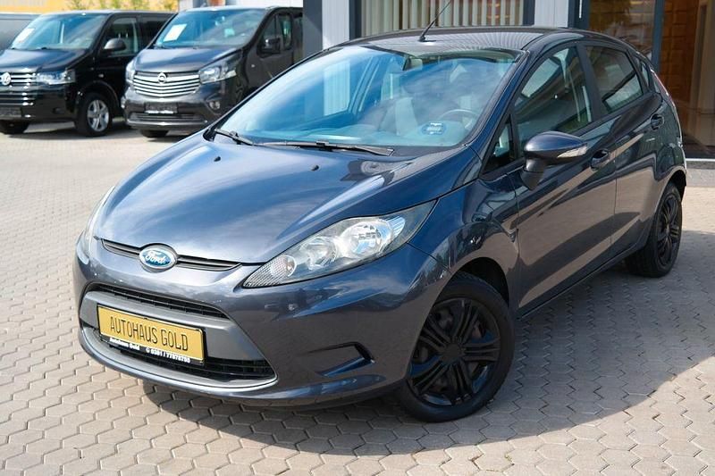 Grau Gebraucht 2009 Ford Fiesta Trend Kleinwagen | 5.990 € (Etwas zu teuer) - Bild 1/4